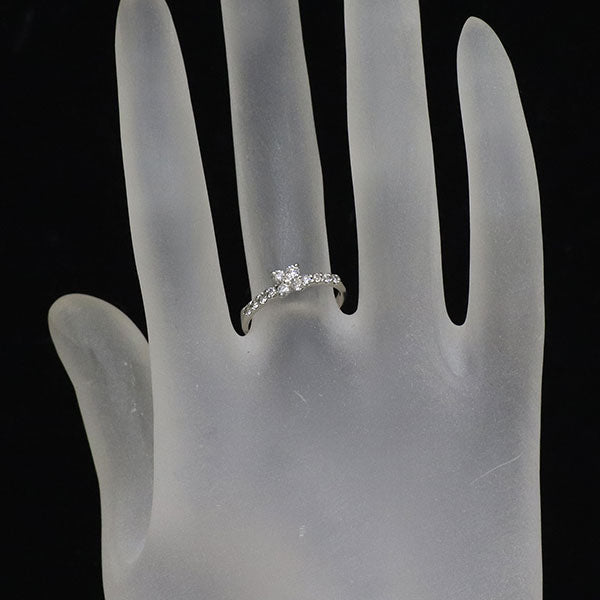 Pt900 ダイヤモンド リング 0.30ct  フラワー