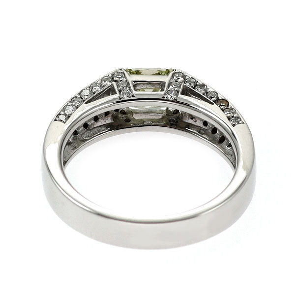 Pt900 プリンセスカット ダイヤモンド リング 0.568ct D0.55ct