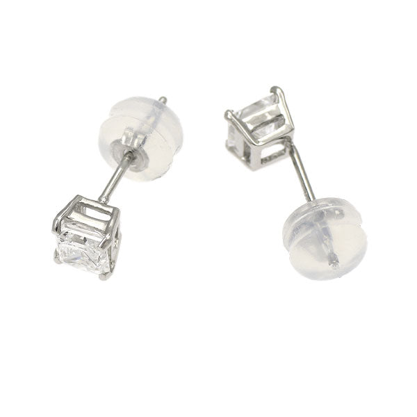 新品 Pt900 プリンセスカット ダイヤモンド ピアス 0.650ct D/F VS2