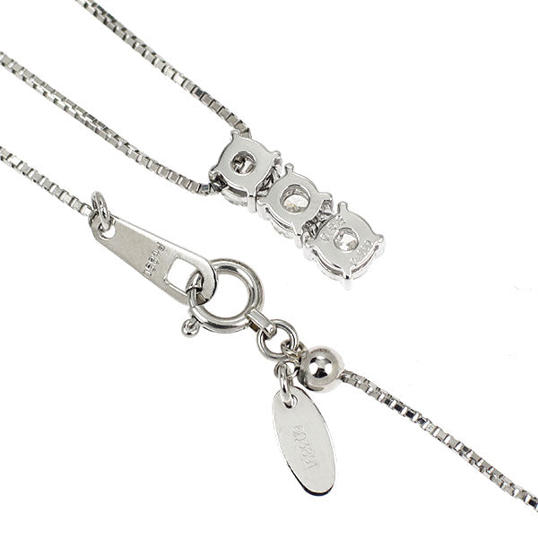 Pt900/ Pt850 ダイヤモンド ペンダントネックレス 0.52ct  スリーストーン