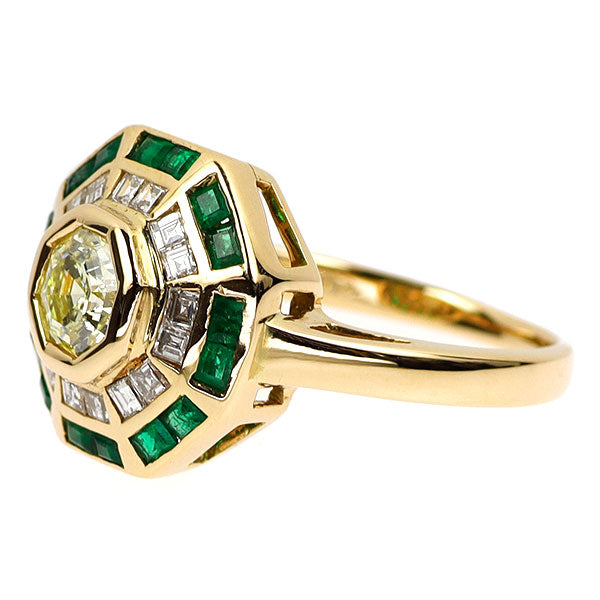 K18YG オクタゴナルカット ダイヤモンド エメラルド リング 0.60ct E0.40ct D0.33ct