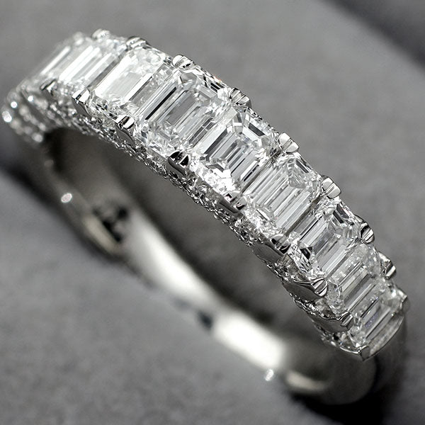 新品 Pt950 エメラルドカット&ラウンド ダイヤモンド リング