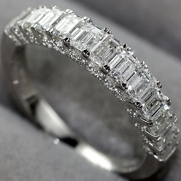 新品 Pt950 エメラルドカット&ラウンド ダイヤモンド リング 1.50ct 【エスコレ】 ハーフエタニティ