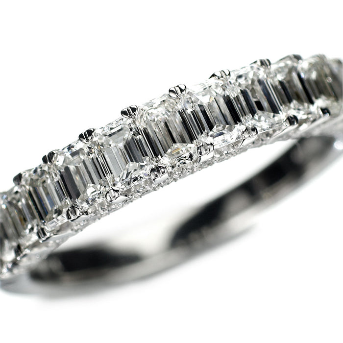 新品 Pt950 エメラルドカット&ラウンド ダイヤモンド リング 1.50ct 【エスコレ】 ハーフエタニティ