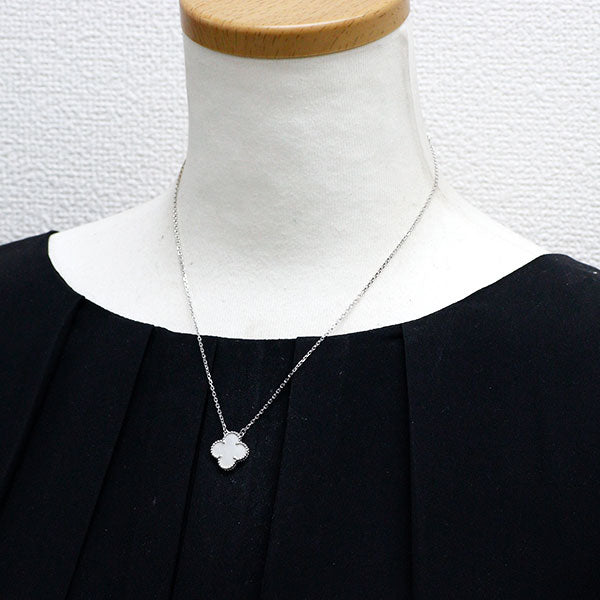 ヴァンクリーフ＆アーペル K18WG マザーオブパール/シェル ペンダント