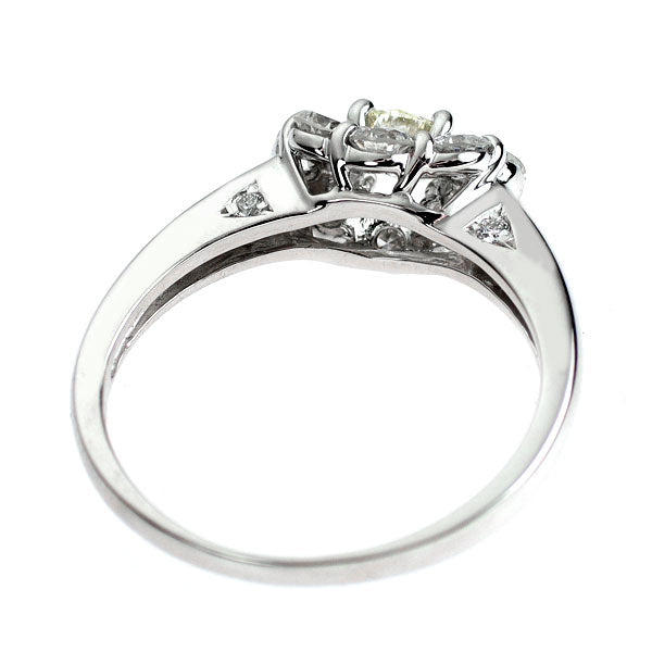 K18WG さくらカット ダイヤモンド リング 0.306ct M VS1 D0.78ct