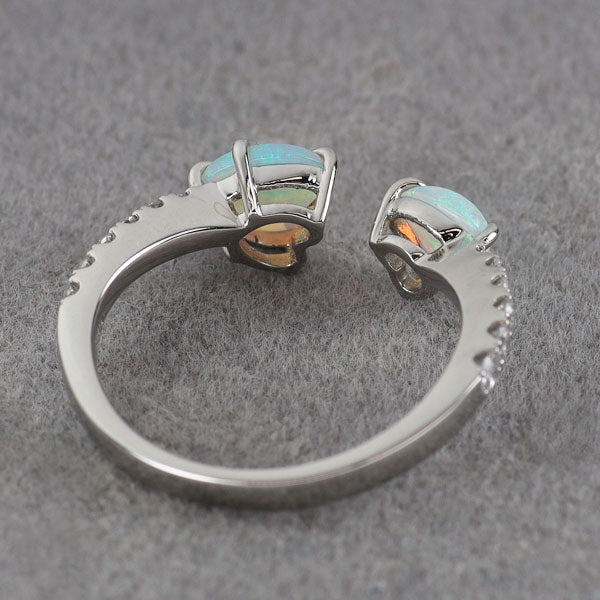 Pt950 オパール ダイヤモンド リング 0.752ct D0.19ct フォークリング