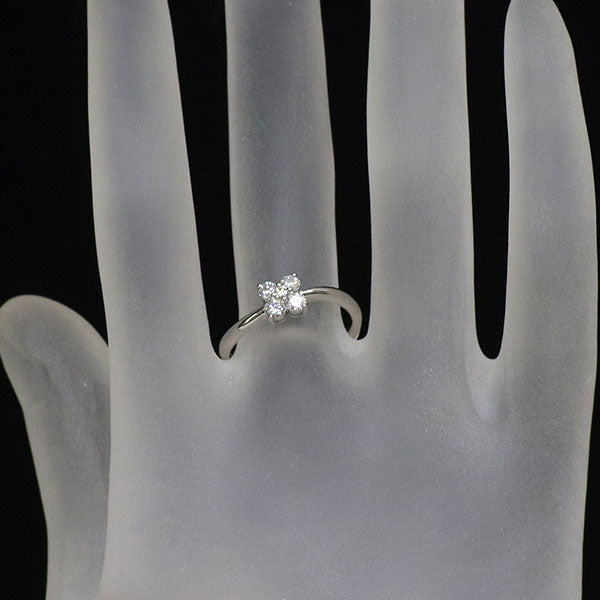 Pt900 ダイヤモンド リング 0.30ct フラワー — セルビーオンラインストア