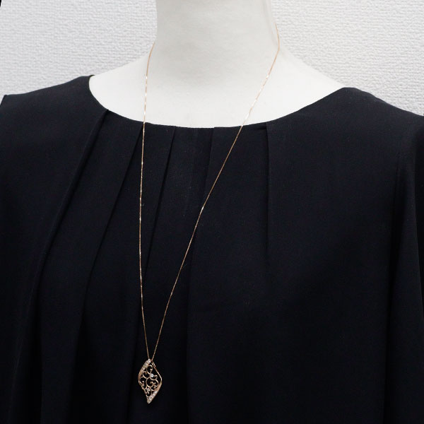 クイーン/Queen K18PG ダイヤモンド ペンダントネックレス 0.30ct