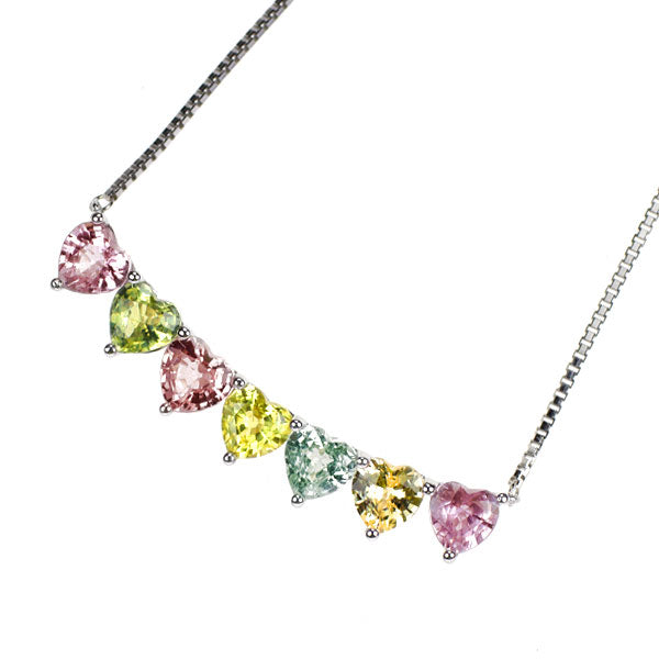K18WG ハートシェイプ マルチカラー サファイア ペンダントネックレス 1.94ct