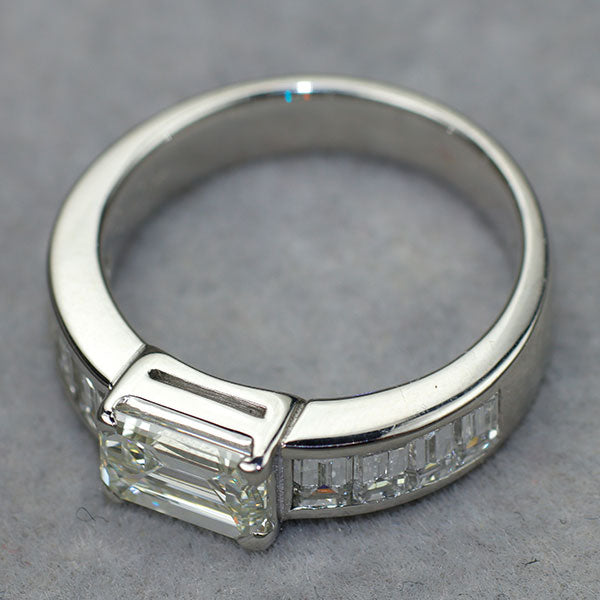 Pt900 ダイヤモンド リング 1.268ct I VVS2 D1.14ct
