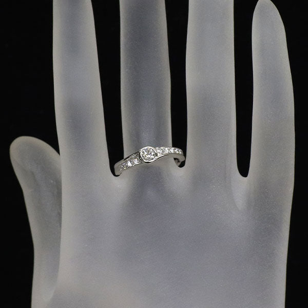 スイート10 Pt900 ダイヤモンド リング 0.20ct D0.16ct