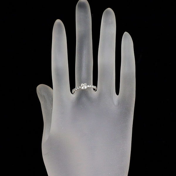 ヴァンドーム青山 Pt950 ダイヤモンド リング 0.37ct  フラワー