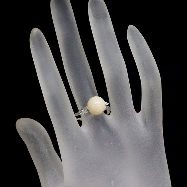 Pt900 白サンゴ ダイヤモンド リング 径約10.1mm D0.419ct
