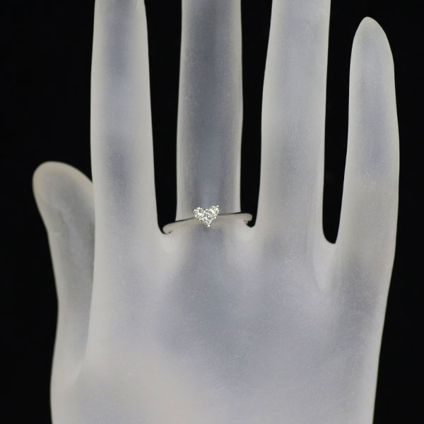 K18WG ダイヤモンド リング 0.30ct ハート
