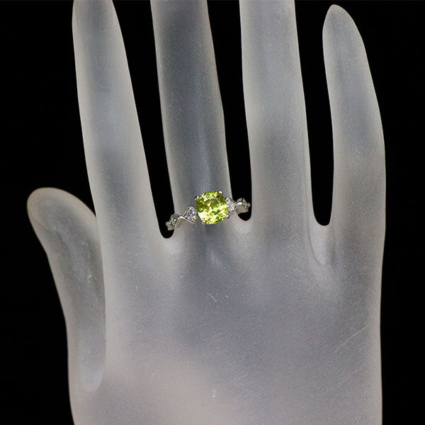 Pt950 スフェーン ダイヤモンド リング 1.35ct D0.10ct
