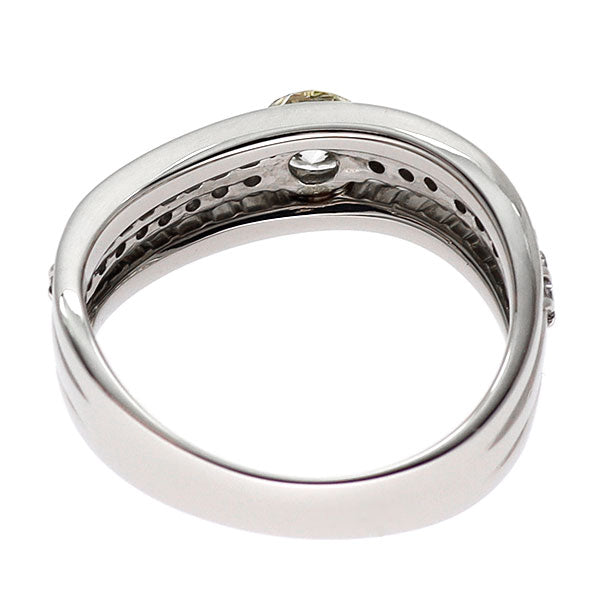 Pt900 ダイヤモンド リング 0.33ct D0.21ct