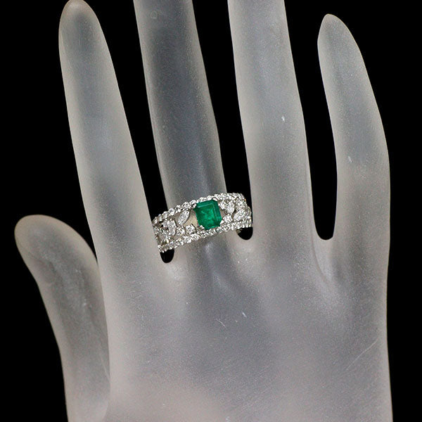 Pt900 エメラルド ダイヤモンド リング 0.718ct D 0.960ct