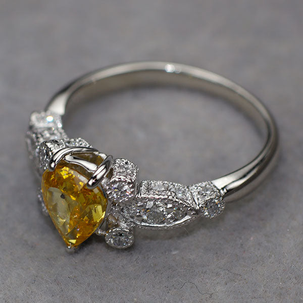 Pt900 天然イエロー ダイヤモンド リング 1.00ct FIOY I1 D0.37ct