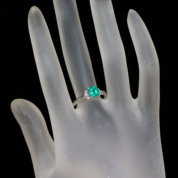セイコー Pt900 エメラルド ダイヤモンド リング 0.99ct D0.13ct