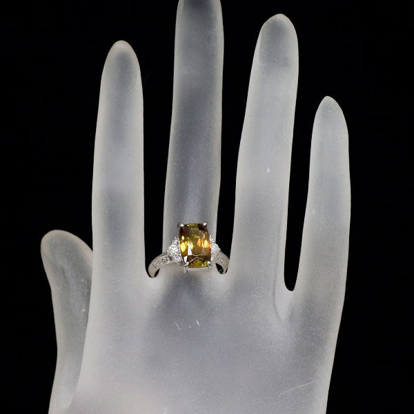 Pt900 スフェーン ダイヤモンド リング 4.27ct D0.40ct