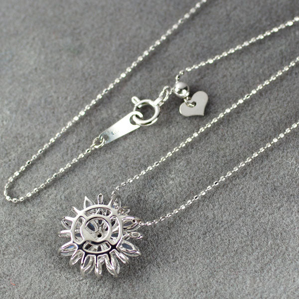 K18WG ムーンストーン ダイヤモンド ペンダントネックレス 0.95ct D0.08ct フラワー