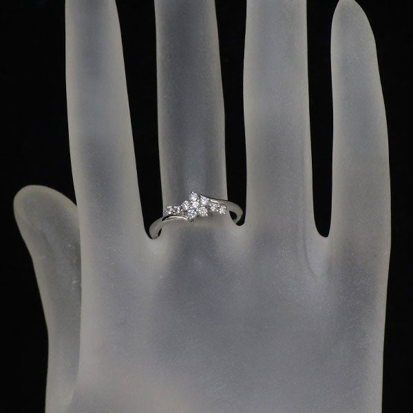 Pt900 ダイヤモンド リング 0.18ct フラワー