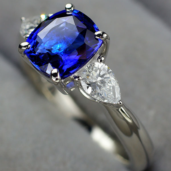 Pt900 上質サファイア ダイヤモンド リング 2.137ct D0.51ct