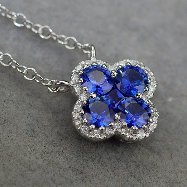 K18WG サファイア ダイヤモンド ペンダントネックレス 0.76ct D0.37ct