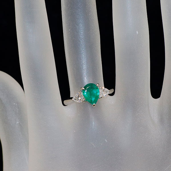Pt900 コロンビア産 エメラルド ダイヤモンド リング 0.865ct D0.48ct