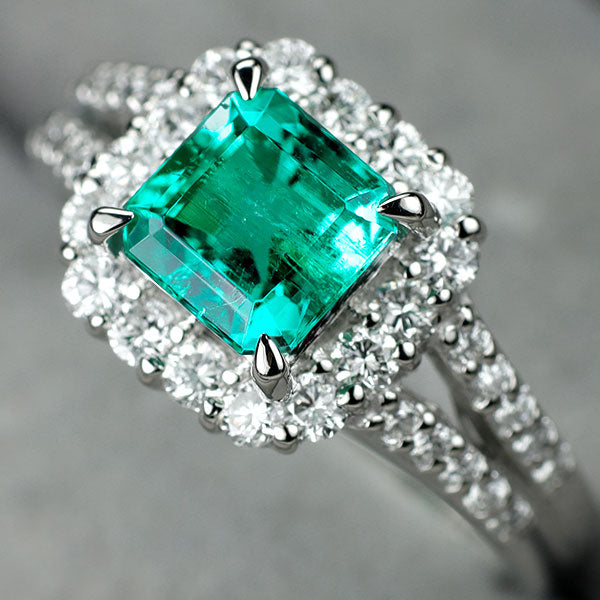 Pt900 エメラルド ダイヤモンド リング 1.292ct D0.64ct