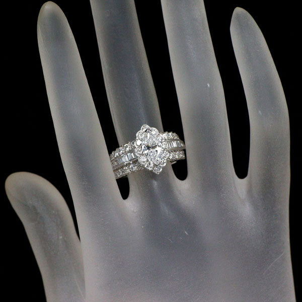 ヴァンクリーフ＆アーペル K18WG マーキスカット ダイヤモンド リング 1.10ct D1.30ct 《セルビー銀座店》【中古】