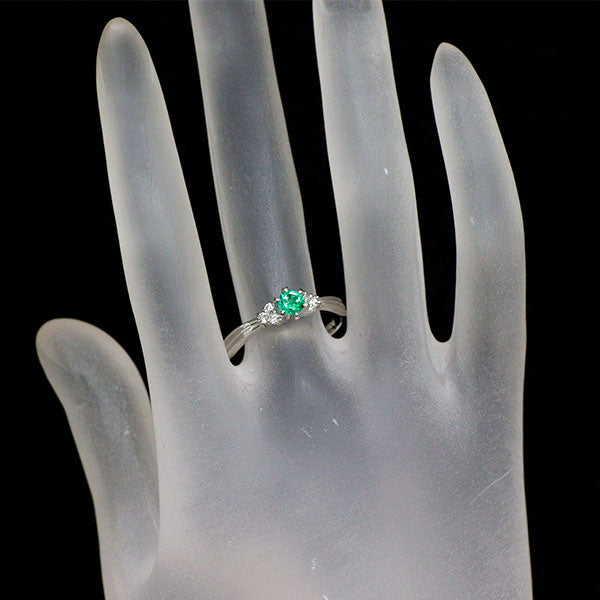 Pt900 エメラルド ダイヤモンド リング 0.27ct D0.16ct