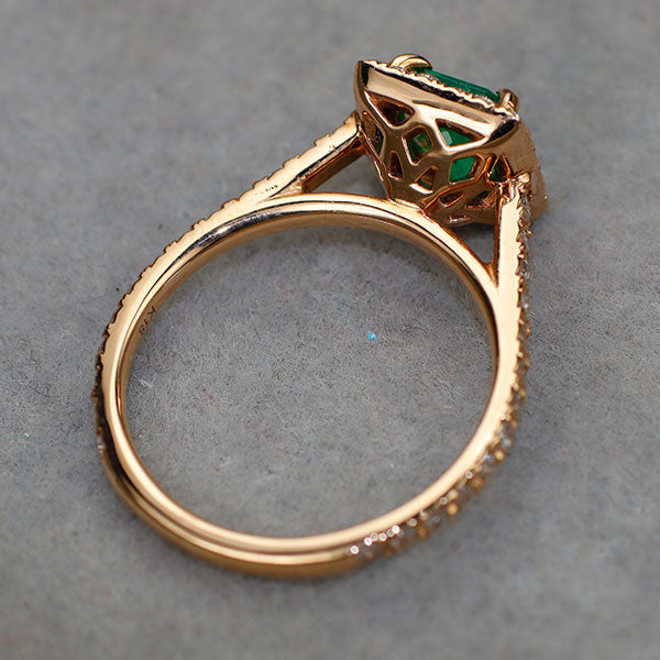 K18PG エメラルド ダイヤモンド リング 0.55ct D0.38ct