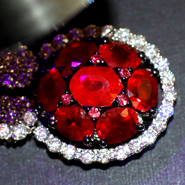K18WG/ブラックメッキ ルビー ダイヤモンド ペンダントネックレス 2.81ct D0.86ct