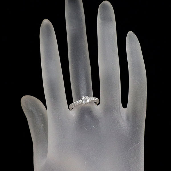 K18WG ダイヤモンド リング 0.33ct フラワー
