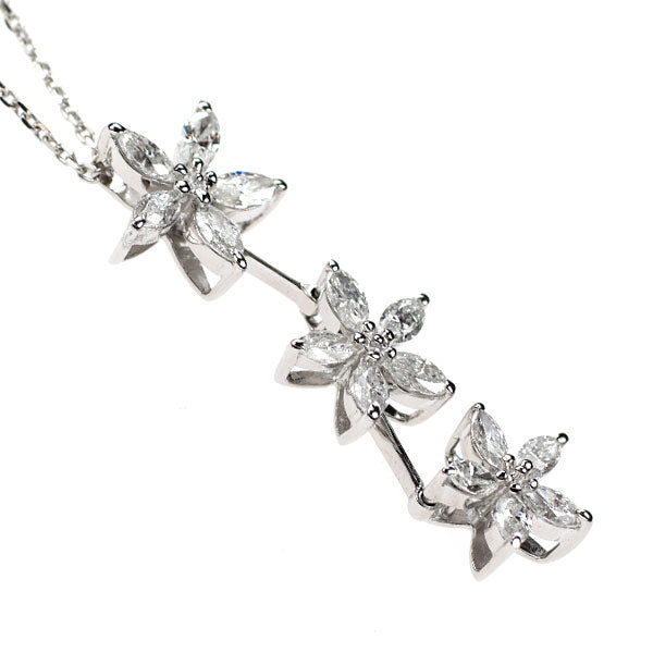 K18WG ダイヤモンド ペンダントネックレス 1.50ct フラワー