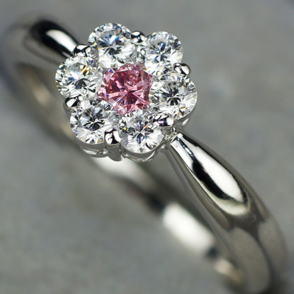 Pt900 天然インテンスピンクダイヤモンド リング 0.104ct FIP I1 D0.40ct フラワー