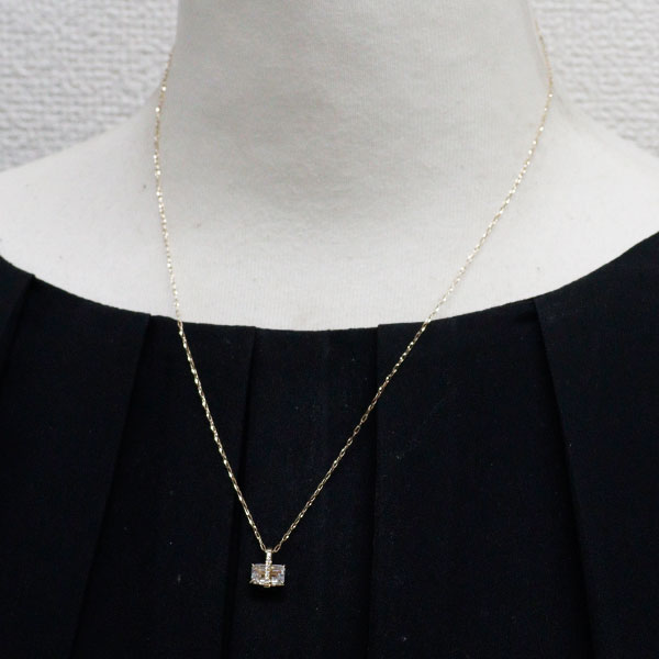 スタージュエリー K10YG クオーツ ダイヤモンド ペンダントネックレス D0.02ct