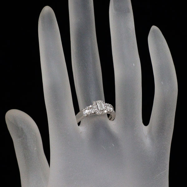 Pt900 バケットカット ダイヤモンド リング 0.221ct D0.52ct