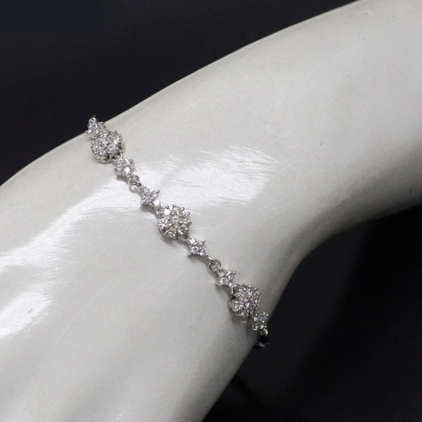 K18WG ダイヤモンド ブレスレット 1.20ct フラワー