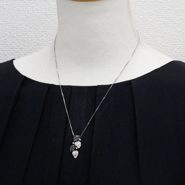K18WG カラーレス/ブラック ダイヤモンド ペンダントネックレス 0.63ct 植物