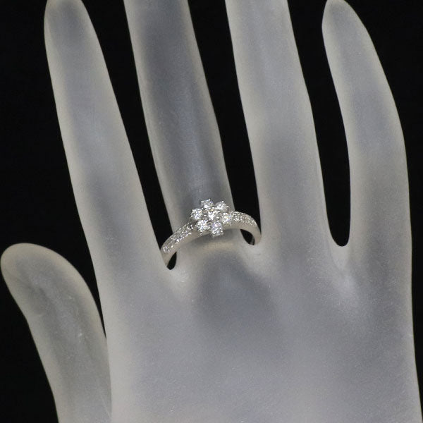 K18WG ダイヤモンド リング 0.64ct フラワー