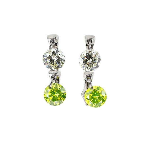 K18WG アップルグリーンダイヤモンド ピアス 0.30ct D0.32ct
