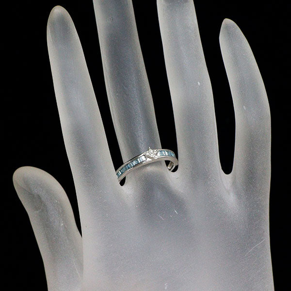 K18WG アイスブルー/カラーレス ダイヤモンド リング 0.28ct