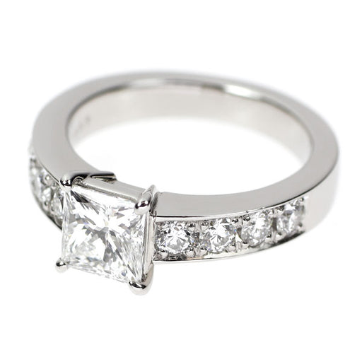 Pt900 プリンセスカット ダイヤモンド リング 1.00ct F VS1 D0.43ct