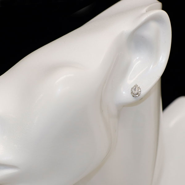 新品 Pt900/ Pt950 希少ファンシーホワイトダイヤモンド ピアス 0.341ct FW I1 D0.12ct スタッド【エスコレ】