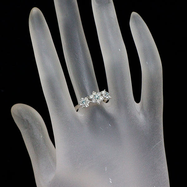 K18WG トリートブルー/ カラーレス ダイヤモンド リング 0.14ct D0.75ct フラワー