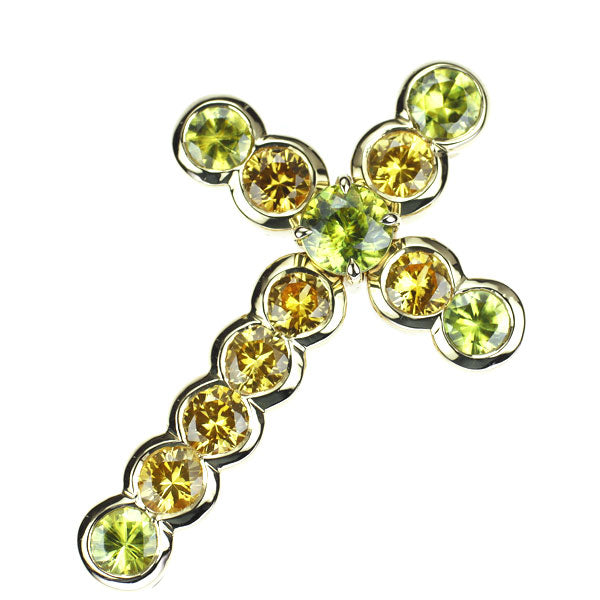 ジュエルスタジオ K18YG スフェーン イエローサファイア ペンダントトップ 2.57ct S3.05ct クロス
