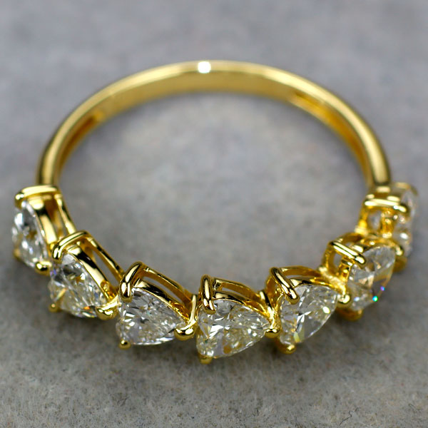 新品 K18YG ハートシェイプカットダイヤモンド リング D1.50ct 【エスコレ】 ハーフエタニティ